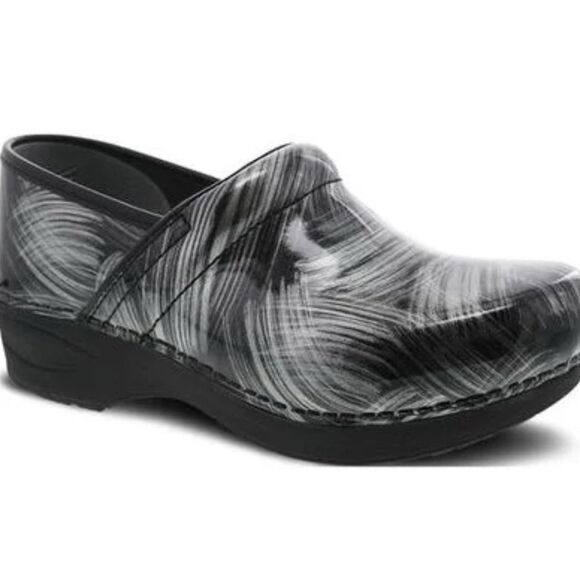 DANSKO size 41 nursing shoe Stylish Black and White Women's Clogs - Picture 1 of 7